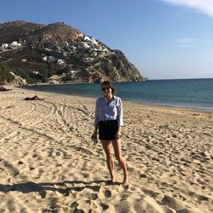 Meet your Posher, Myriam